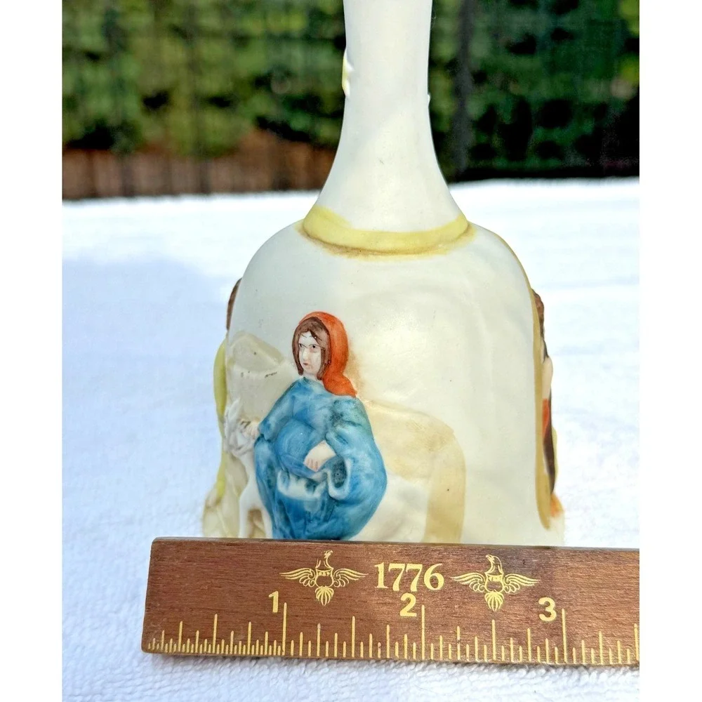 1985 Nativity Scene Porcelain Bell Jesus Mary Joseph Manger Vintage Christmas